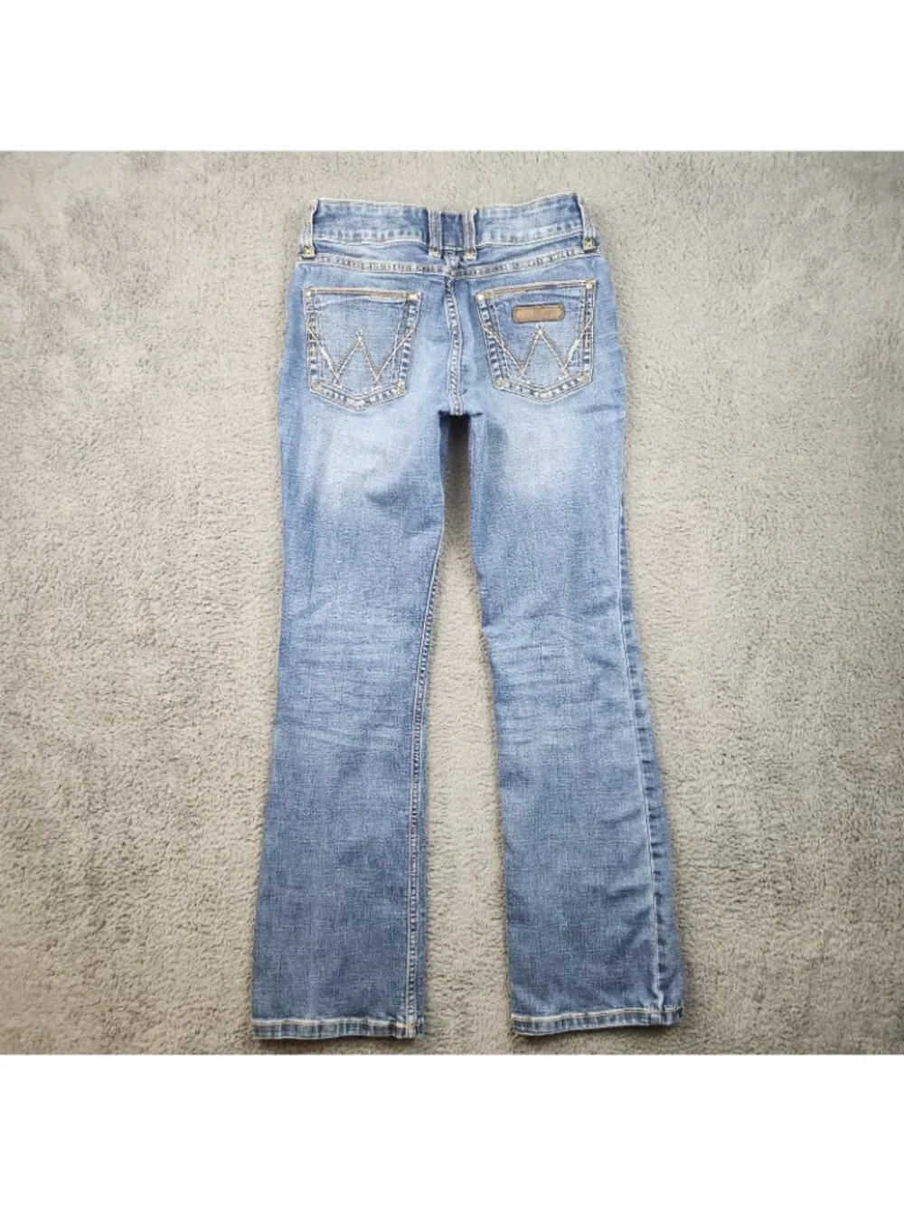 Women's Wrangler Retro Mae Mid Rise Bootcut Jean 27/3 x 32 Western Cowgirl 9MWZ - Picture 2 of 11